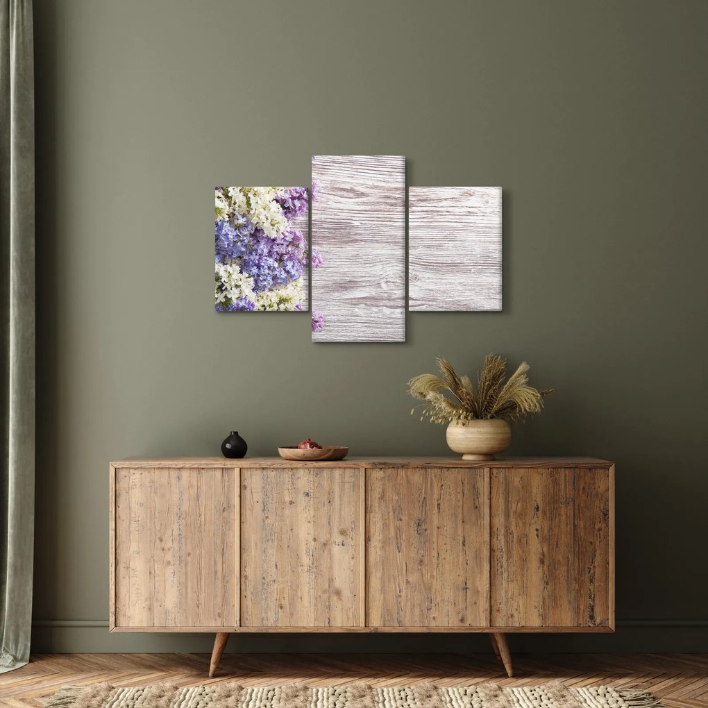 Tablou - Liliac pe lemn (90x60 cm)