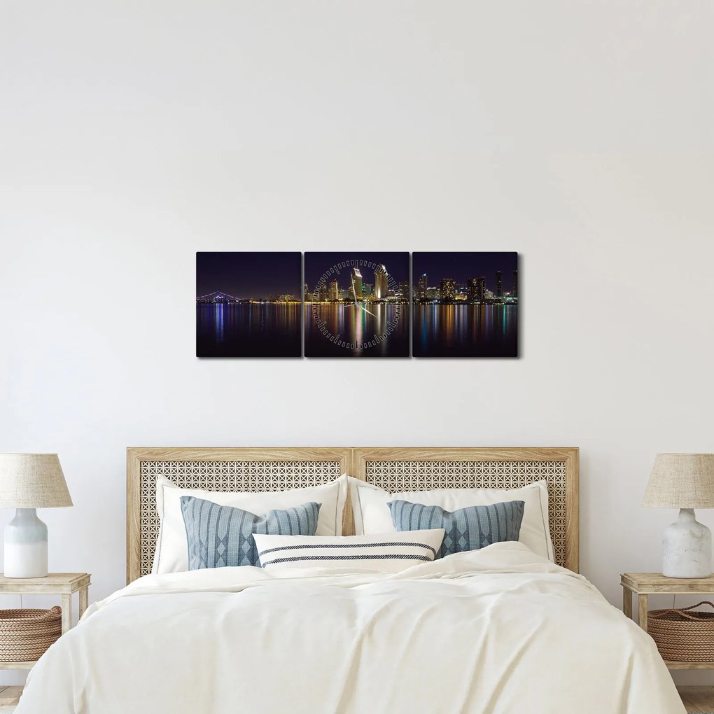 Tablou cu orașul nocturn (cu ceas) (90x30 cm)