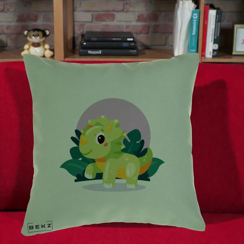 Perna Decorativa Triceratops Kawaii Verde, 40x40 cm, Verde, Husa Detasabila, Perna Inclusa, BEKZ®
