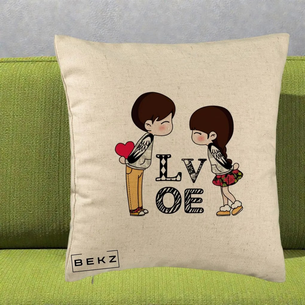 Cadou Romantic - Perna Personalizata Cuplu Kawaii LOVE, 40x40 cm, Bej, Husa Detasabila, Perna Inclusa, BEKZ®