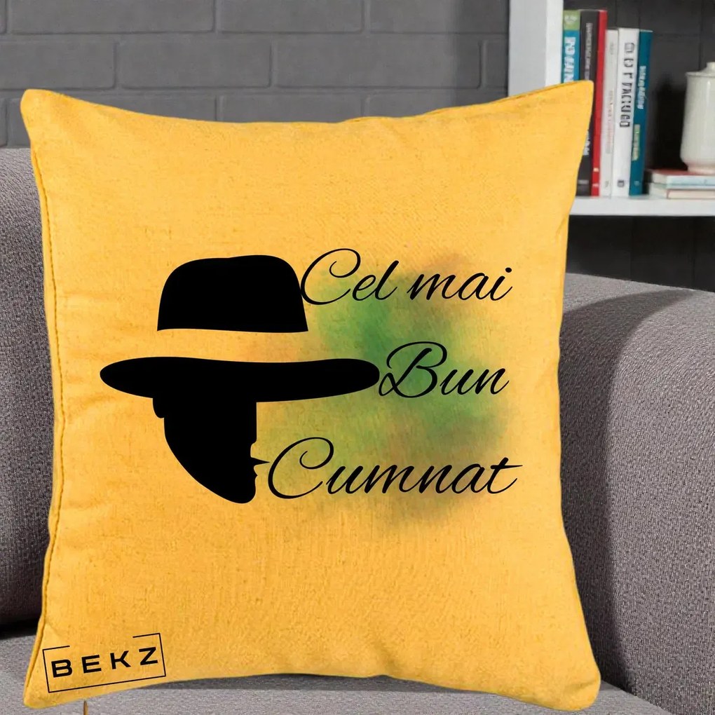 Cadou pentru Cumnat - Perna Personalizata Cel mai Bun Cumnat cu Silueta Palarie si Pete Teal-Roz, 40x40 cm, Galben, Husa Detasabila, Perna Inclusa, BEKZ®