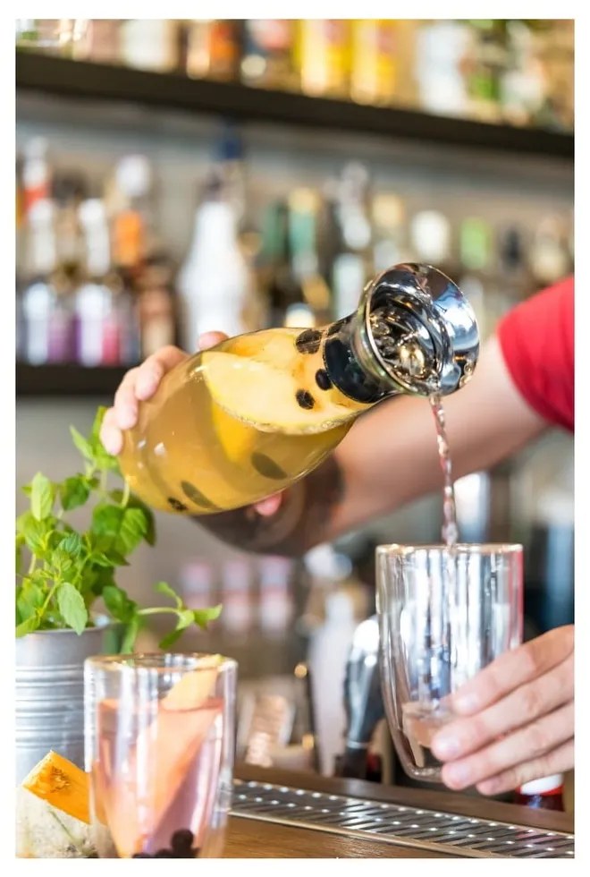 Carafă Vialli Design AMO, 1,3 l
