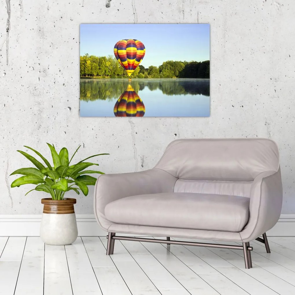 Tablou cu balon cu aer cald pe un lac (70x50 cm)