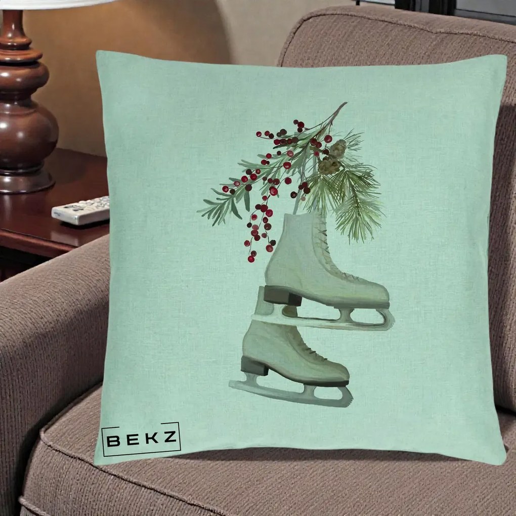 Perna Decorativa Patine cu Ramuri de Brad si Afine, 40x40 cm, Verde Menta, Husa Detasabila, Perna Inclusa, BEKZ®
