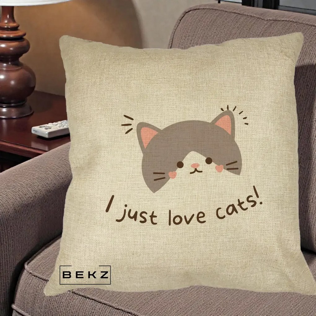 Perna Personalizata I Just Love Cats Pisica Kawaii, 40x40 cm, Crem, Husa Detasabila, Perna Inclusa, BEKZ®