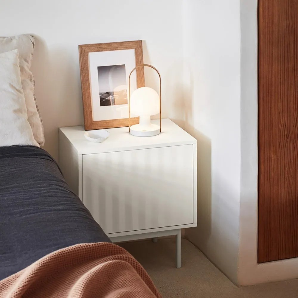 Noptieră albă cu aspect mat Sierra – Teulat
