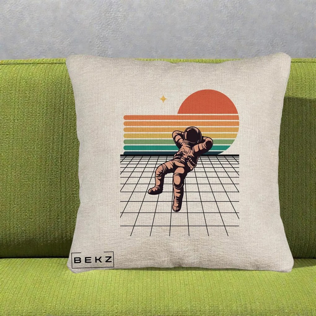 Perna Decorativa Astronaut Retro Space, 40x40 cm, Bej Canapea, Husa Detasabila, Perna Inclusa, BEKZ®