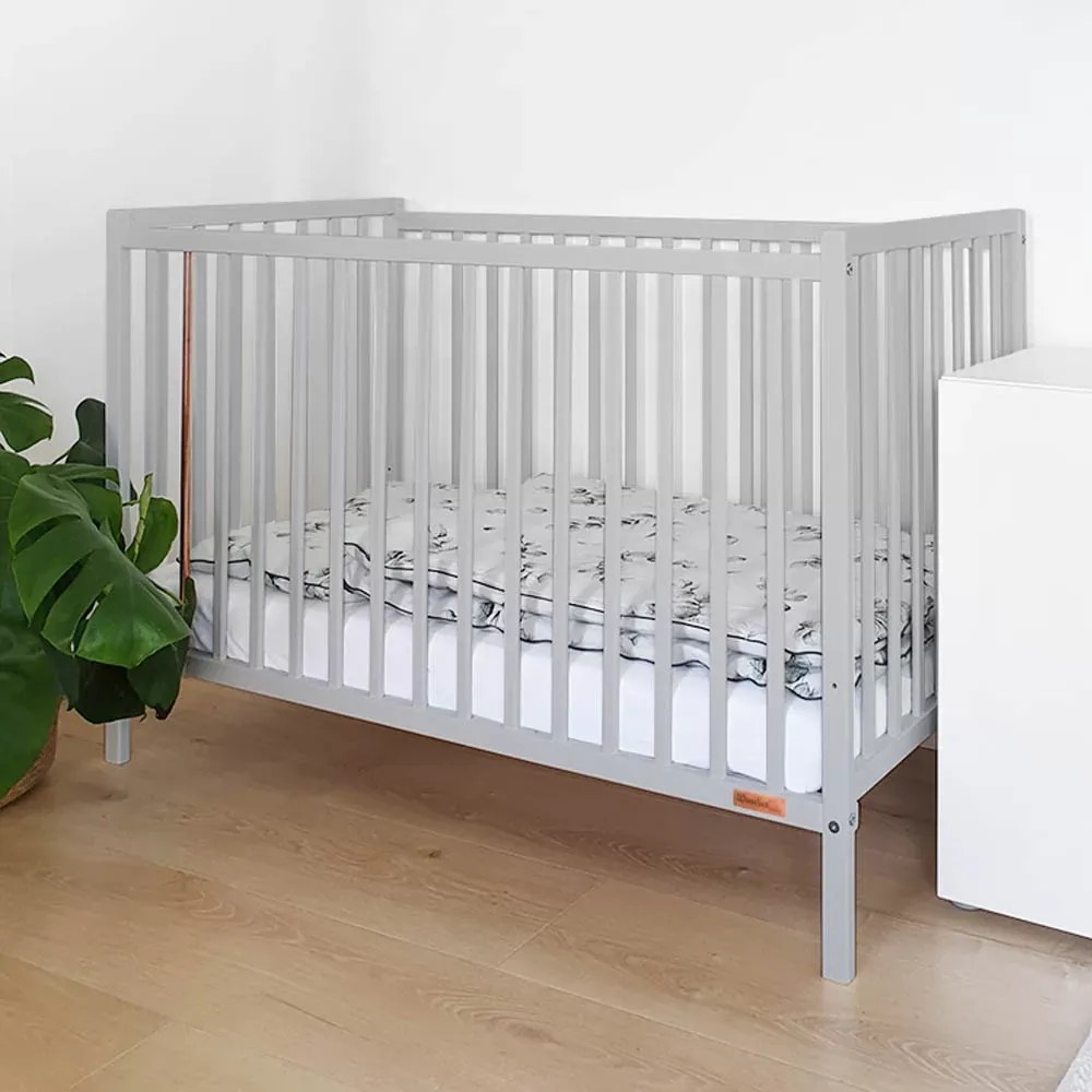 Patut din lemn pentru bebe, inaltime saltea reglabila, Stardust  Craft gri 120A 60 cm