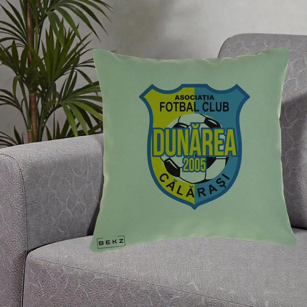 Perna Personalizata AFC Dunarea Calarasi 2005 Fotbal, 40x40 cm, Verde, Husa Detasabila, Perna Inclusa, BEKZ®