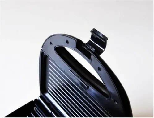 Aparat de sandwich , ZILAN ZLN8136, Putere 750 W