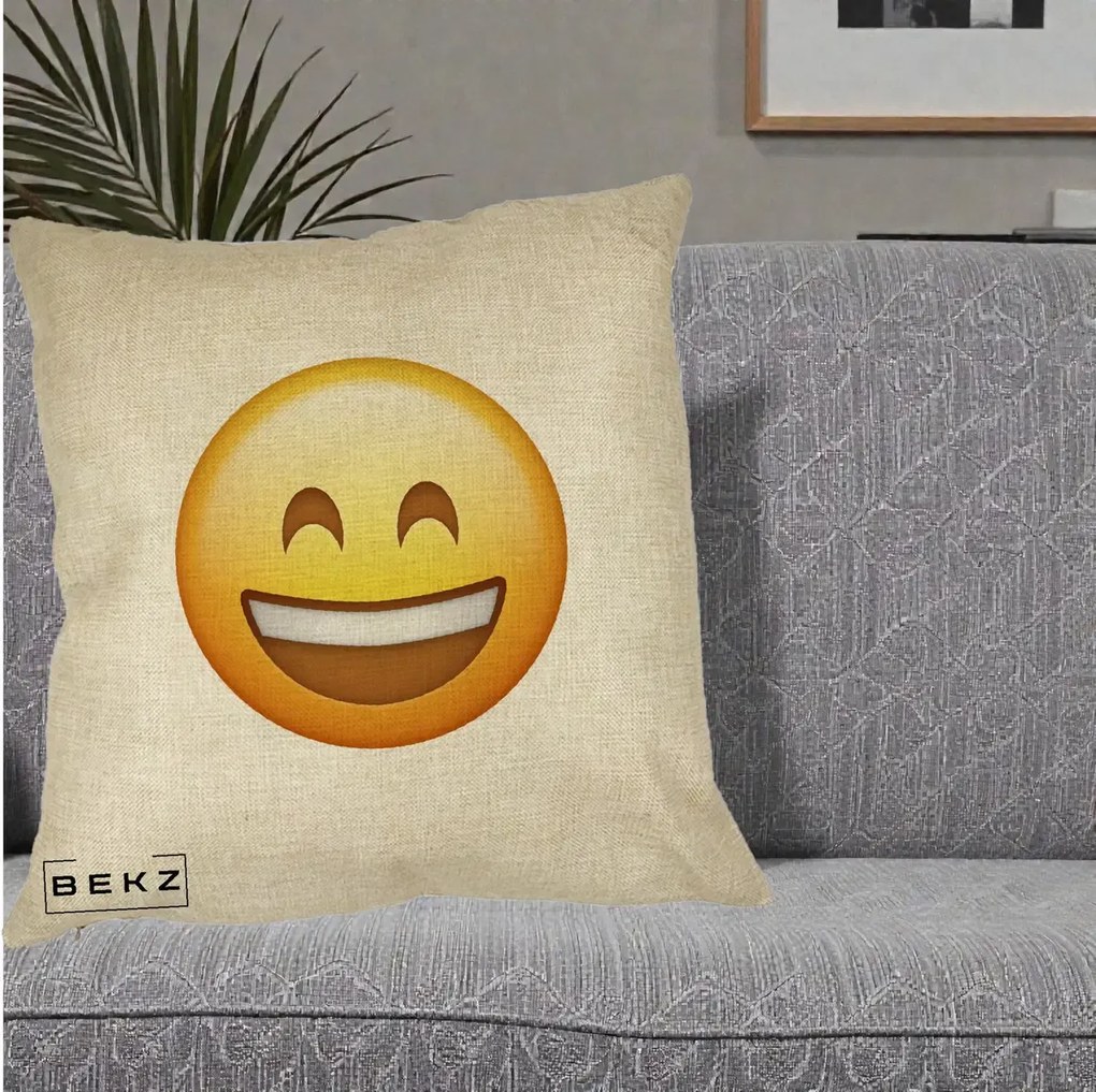 Perna Decorativa Emoji Zambet Mare, 40x40 cm, Crem, Husa Detasabila, Perna Inclusa, BEKZ®