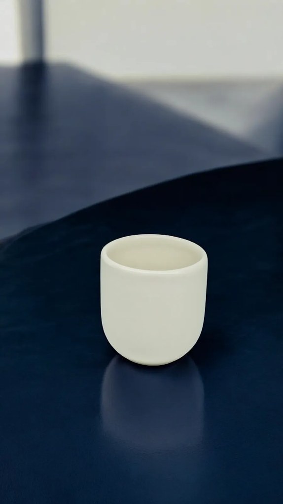 Pahar Cafea NOVUM White Jasmine 250 ml (Alb Iasomie, Lapte, Vanilie, Lucios) Gresie Ceramica Glazurata Manual