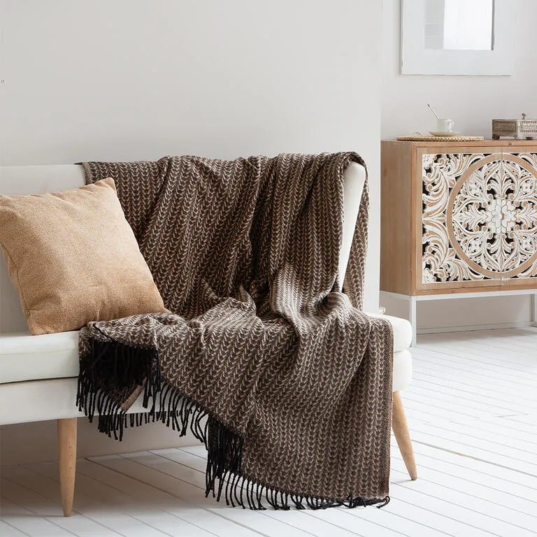 Pled cu franjuri IRMA maro 150 x 200 cm