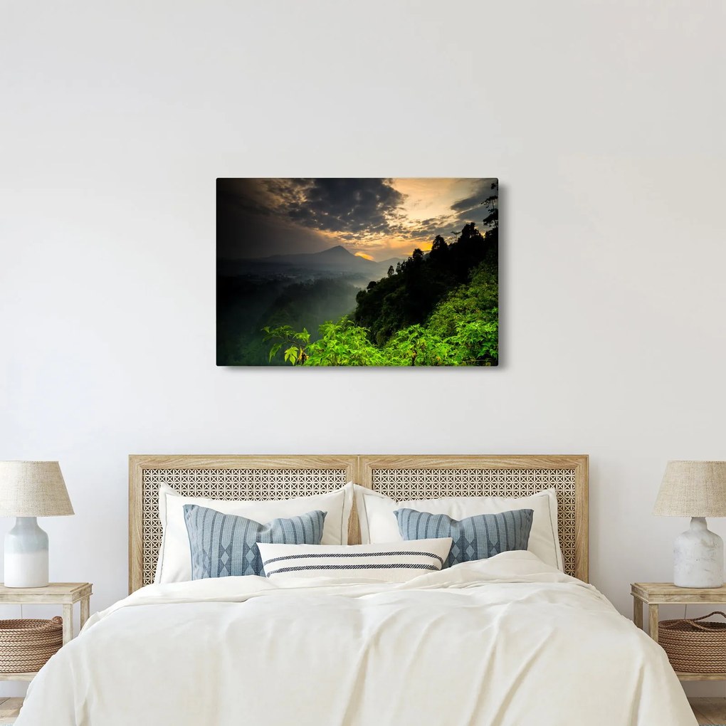 Tablou - peisaj montan verde (90x60 cm)
