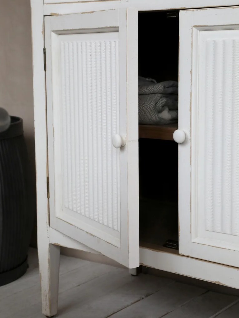 Dulap shabby chic, alb antichizat cu 2 uși și 1 poliță