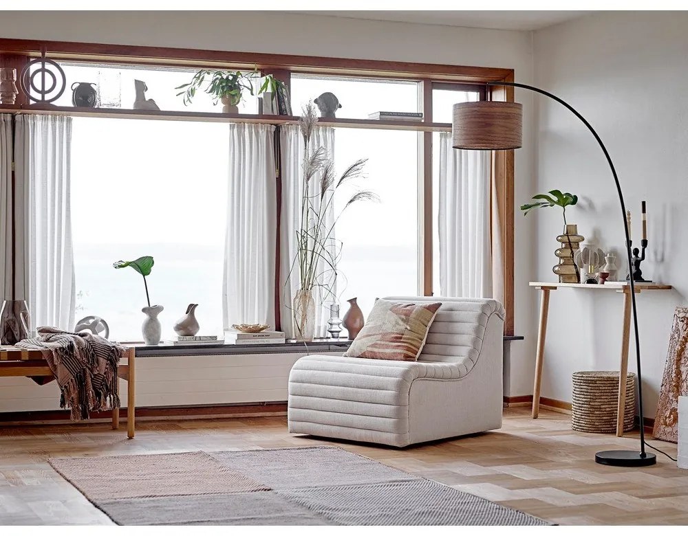 Sfeșnic din polirășină Lucie - Bloomingville