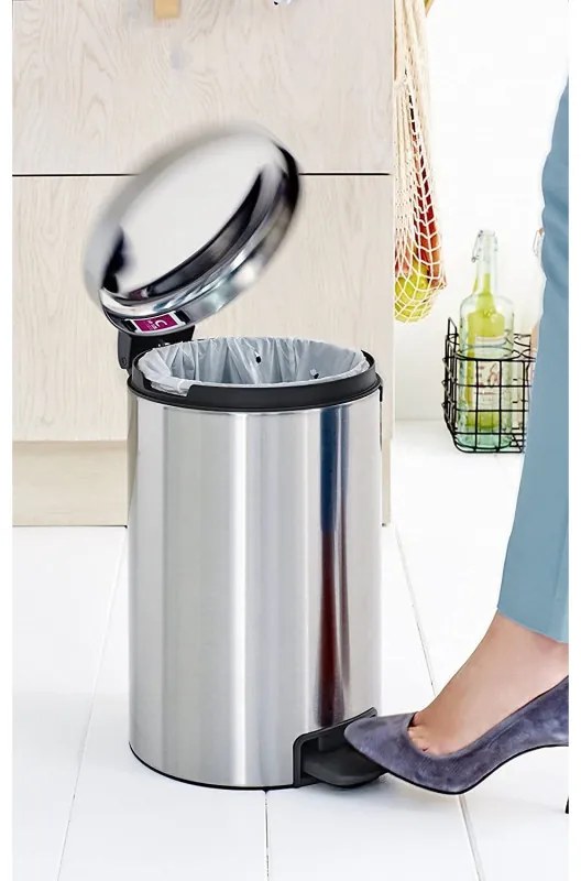 Cos pentru gunoi cu pedala Brabantia NewIcon 649026, 12 L, Inchidere usoara, Baza antiderapanta, Inox mat