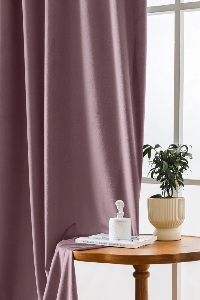 Draperie opaca VELVET violet deschis 140x270 cm Agatat: Inele metalice