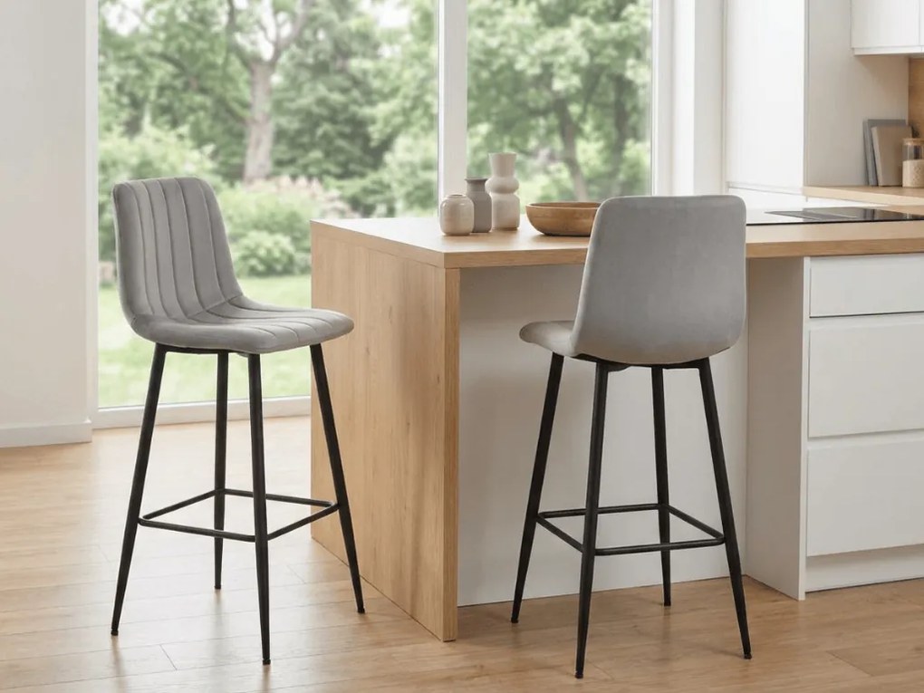 Scaun de bar gri deschis POZZA VELVET cu picioare negre