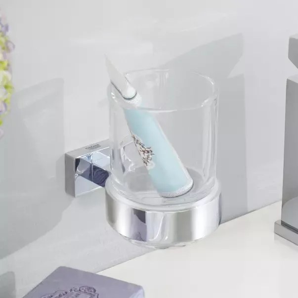 Suport periute de dinti Grohe Essentials Cube crom lucios - sticla transparenta