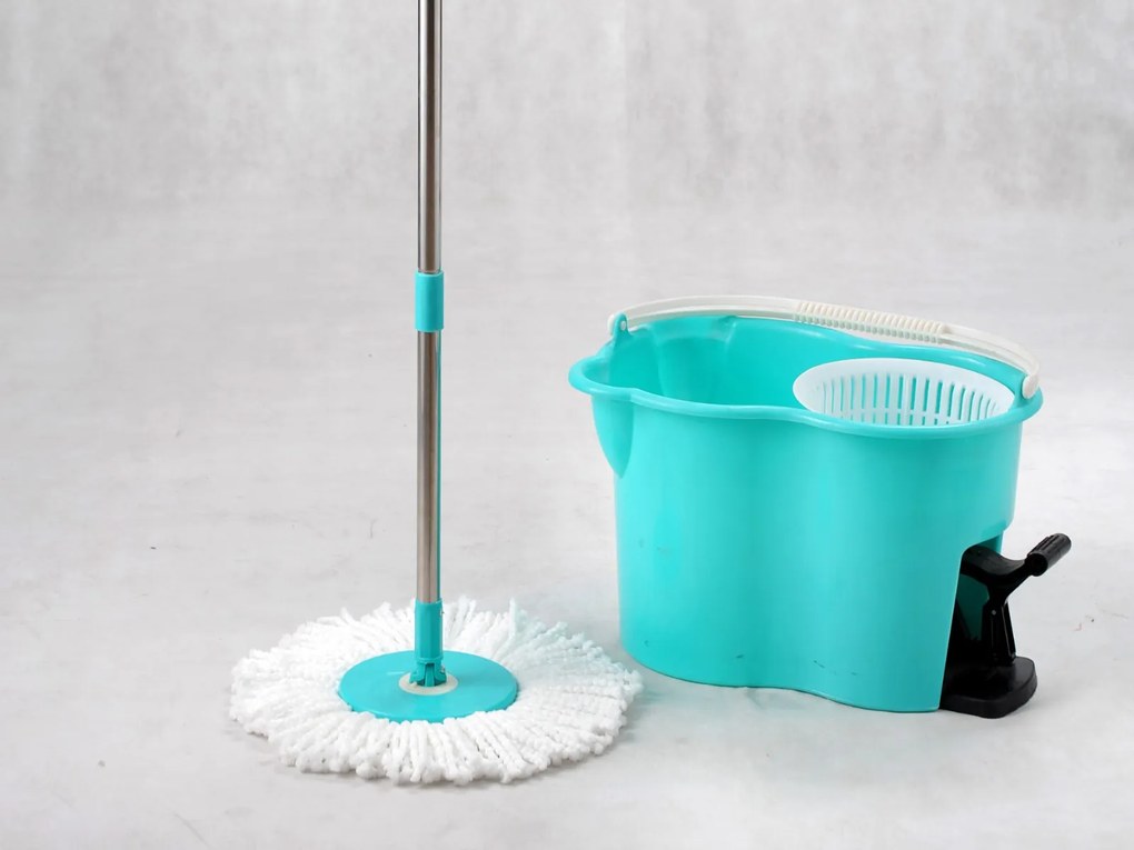 Mop Rotativ cu Pedala