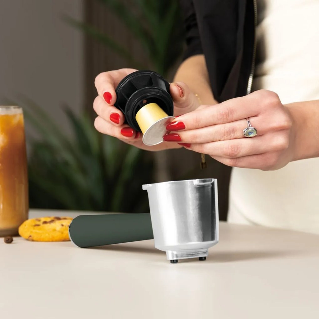 Espressor digital 3 in 1 Matte Green Berlinger Haus BH/9850
