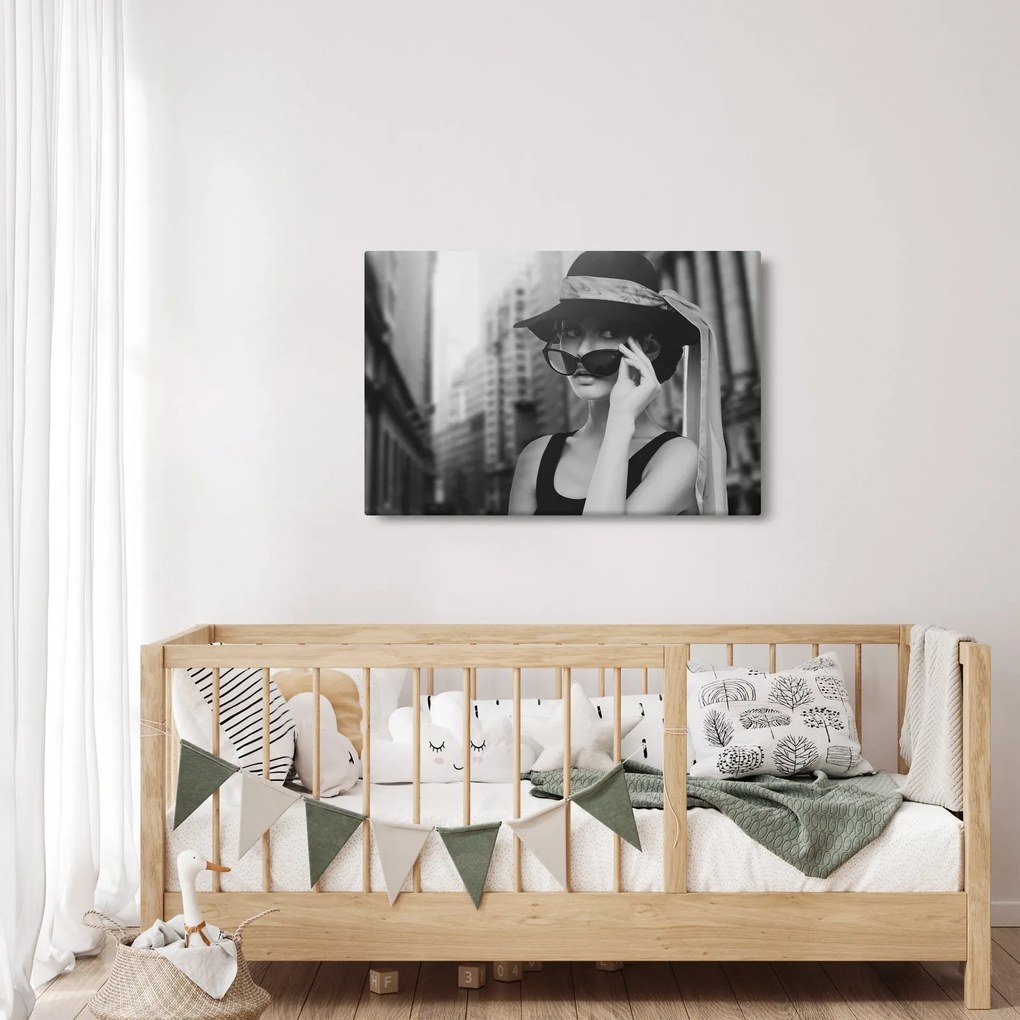 Tablou cu femeie (90x60 cm)