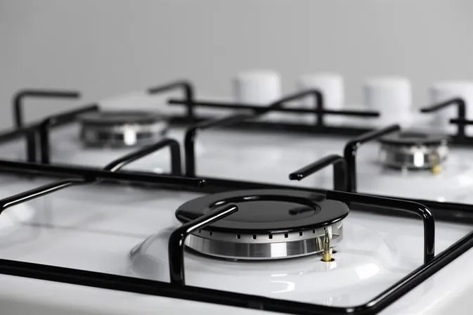 Aragaz cu 4 ochiuri KUMTEL® KO-420, INOX, Gaz, Plita pe Gaz, 4 Arzatoare, Sistem de Siguranta, Aprindere in Buton, Latime 54 Centimetri, ALB Emailat