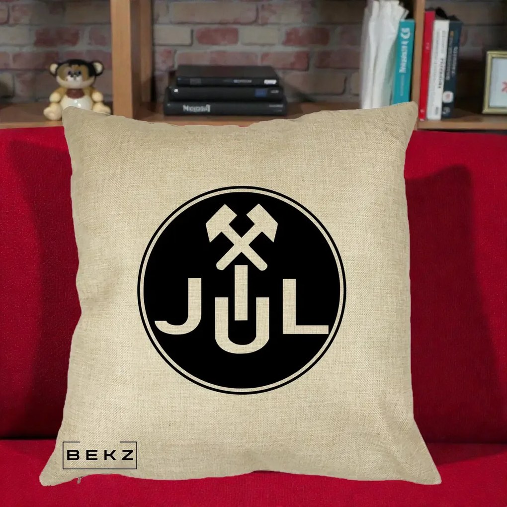 Perna Personalizata JUL Jiul Lupeni Fotbal, 40x40 cm, Crem, Husa Detasabila, Perna Inclusa, BEKZ®