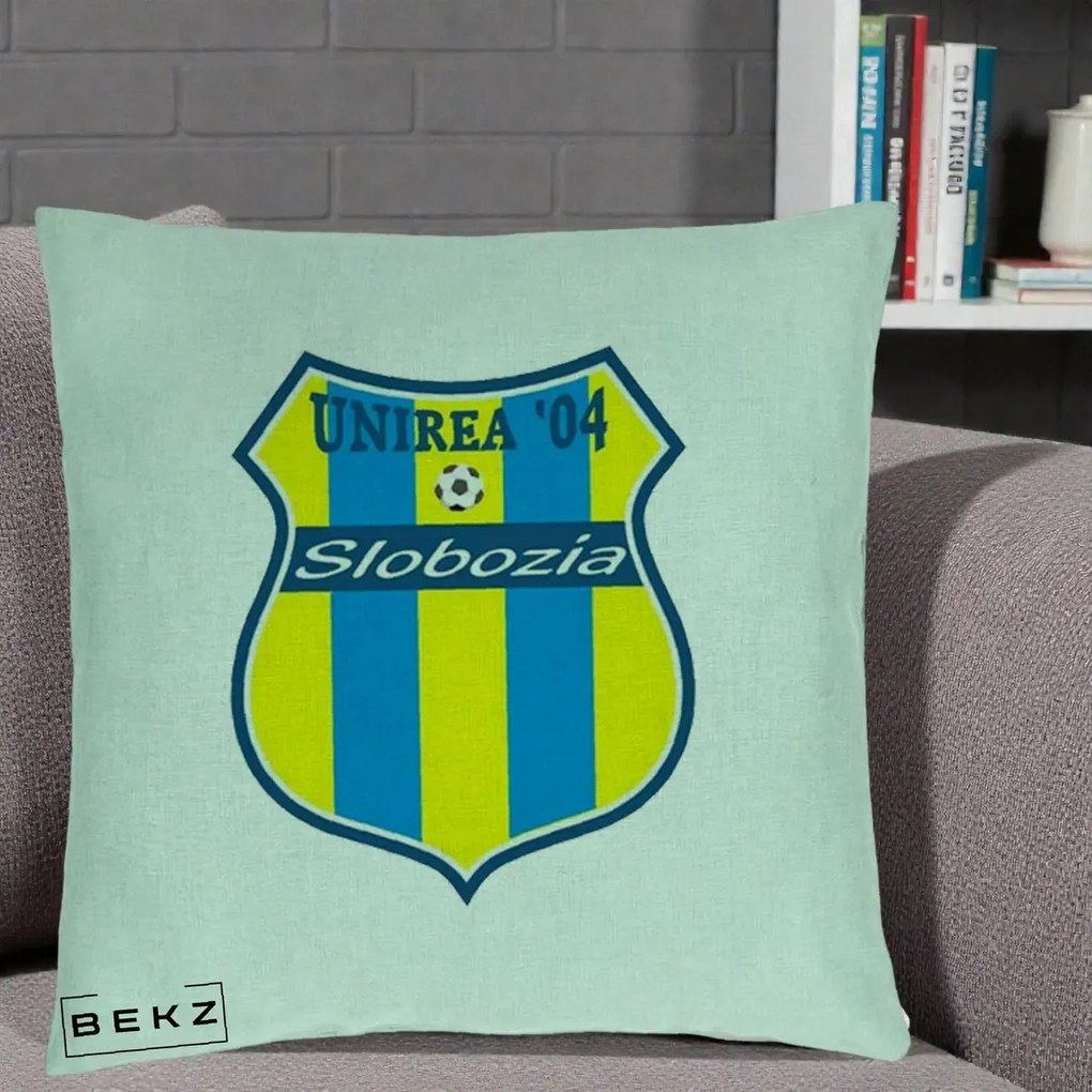 Perna Personalizata Unirea '04 Slobozia Fotbal, 40x40 cm, Verde Menta, Husa Detasabila, Perna Inclusa, BEKZ®