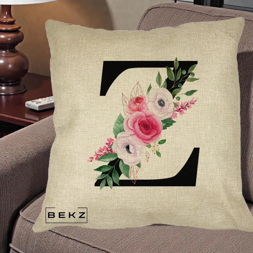 Cadou Personalizat - Perna Personalizata Monograma Florala Litera Z cu Buchet, 40x40 cm, Crem, Husa Detasabila, Perna Inclusa, BEKZ®