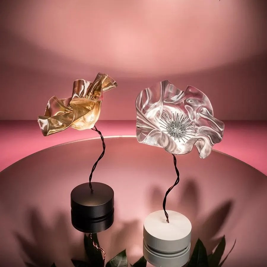 Veioza, Lampa de masa cu baterii ideala restaurant, realizata manual Lafleur prisma