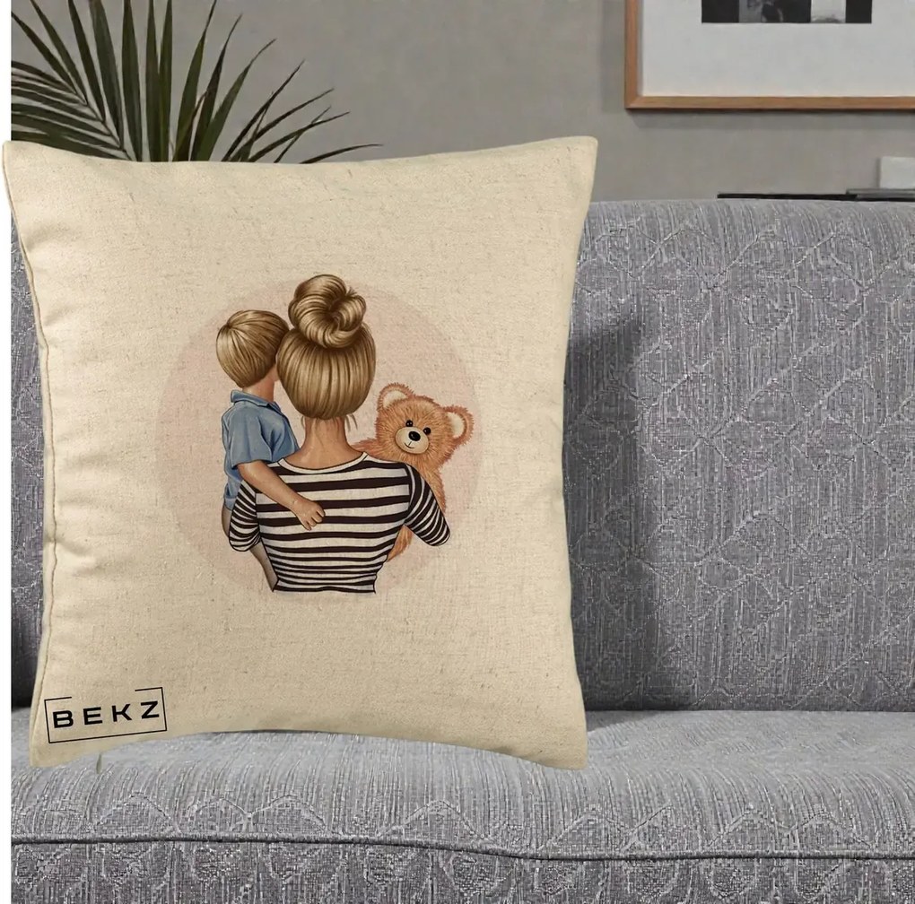 Cadou pentru Mama - Perna Personalizata Mama si Baietelul cu Ursulet, 40x40 cm, Bej, Husa Detasabila, Perna Inclusa, BEKZ®