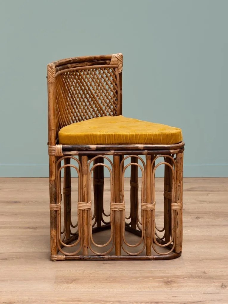 Set dining din ratan împletit manual, maro, masă rotundă cu blat din sticlă și 4 scaune, perne din catifea muștar, aspect vintage, 76 x 109 cm,