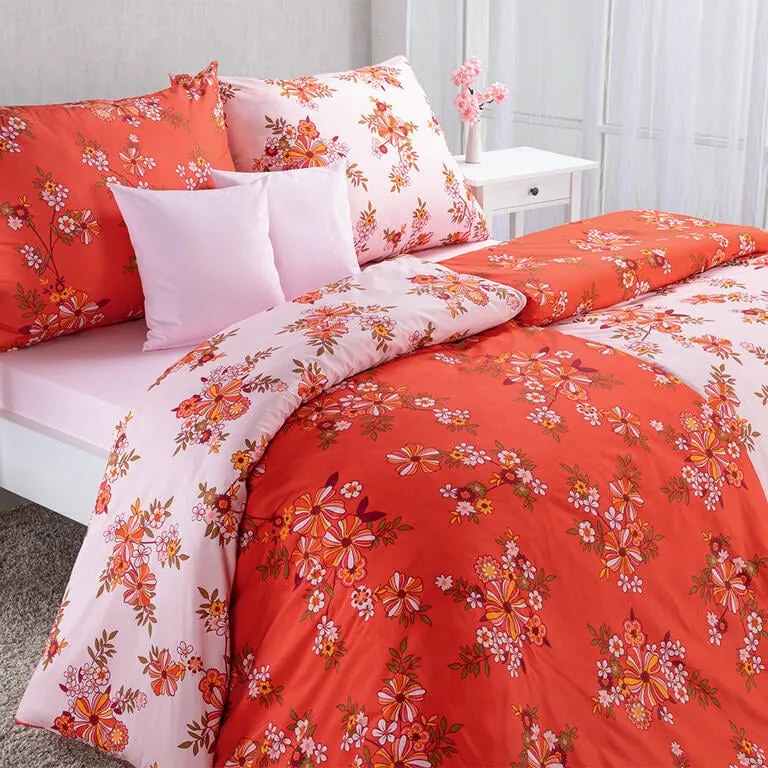 Set lenjerii de pat pentru familii HENNA, cu cearceafuri și fețe pernuțe set 4 piese pentru un pat simplu