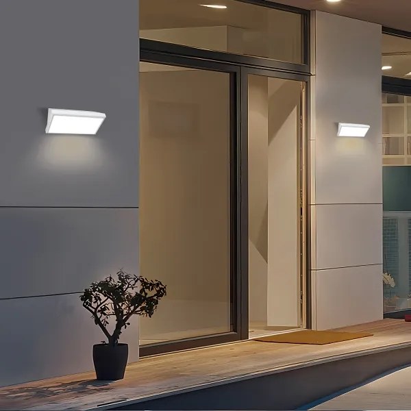 Aplică LED de exterior Brilagi TRIANGLE LED/20W/230V alb IP65