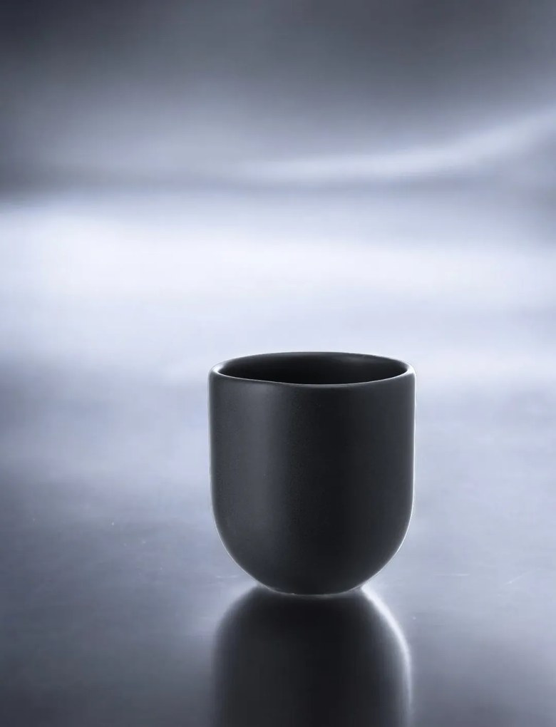 PAHAR CAFEA NOVUM VULCANO 150ML, NEGRU CARBON MAT (ESPRESSO, CAPPUCCINO) GRESIE GLAZURATA