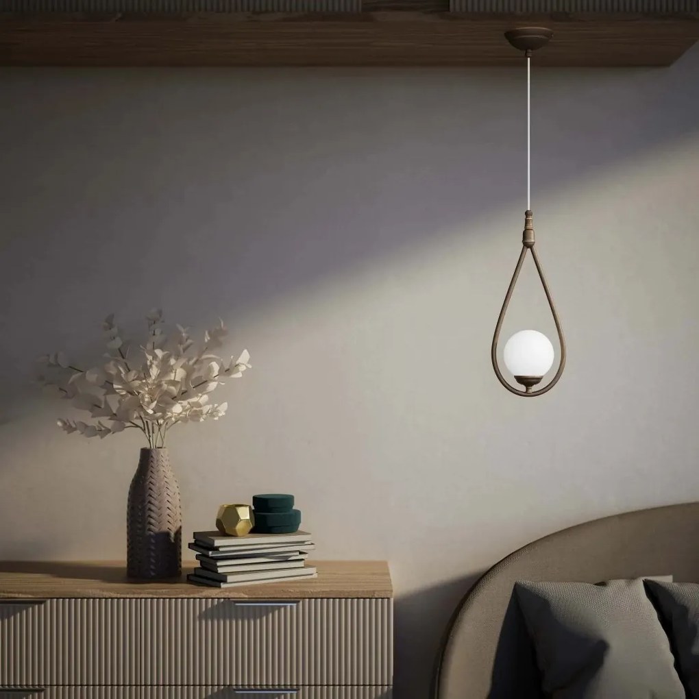 Pendul din alama in forma de lacrima Iside