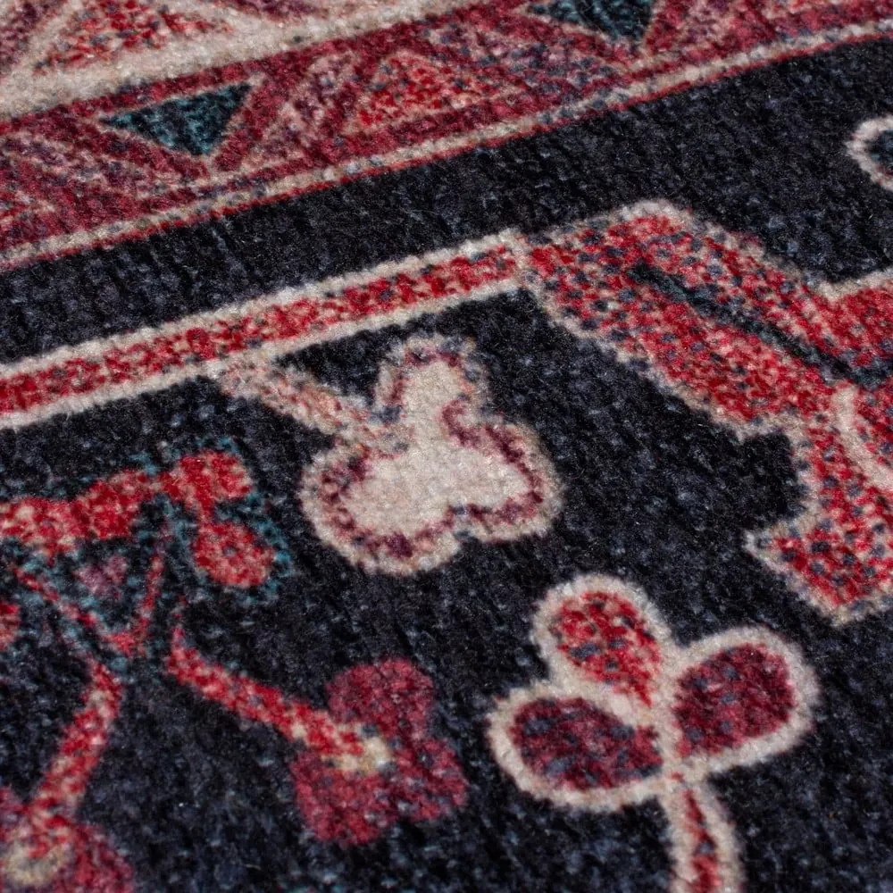 Covor burgundy lavabil din amestec de fibre reciclate 80x150 cm Windsor – Flair Rugs