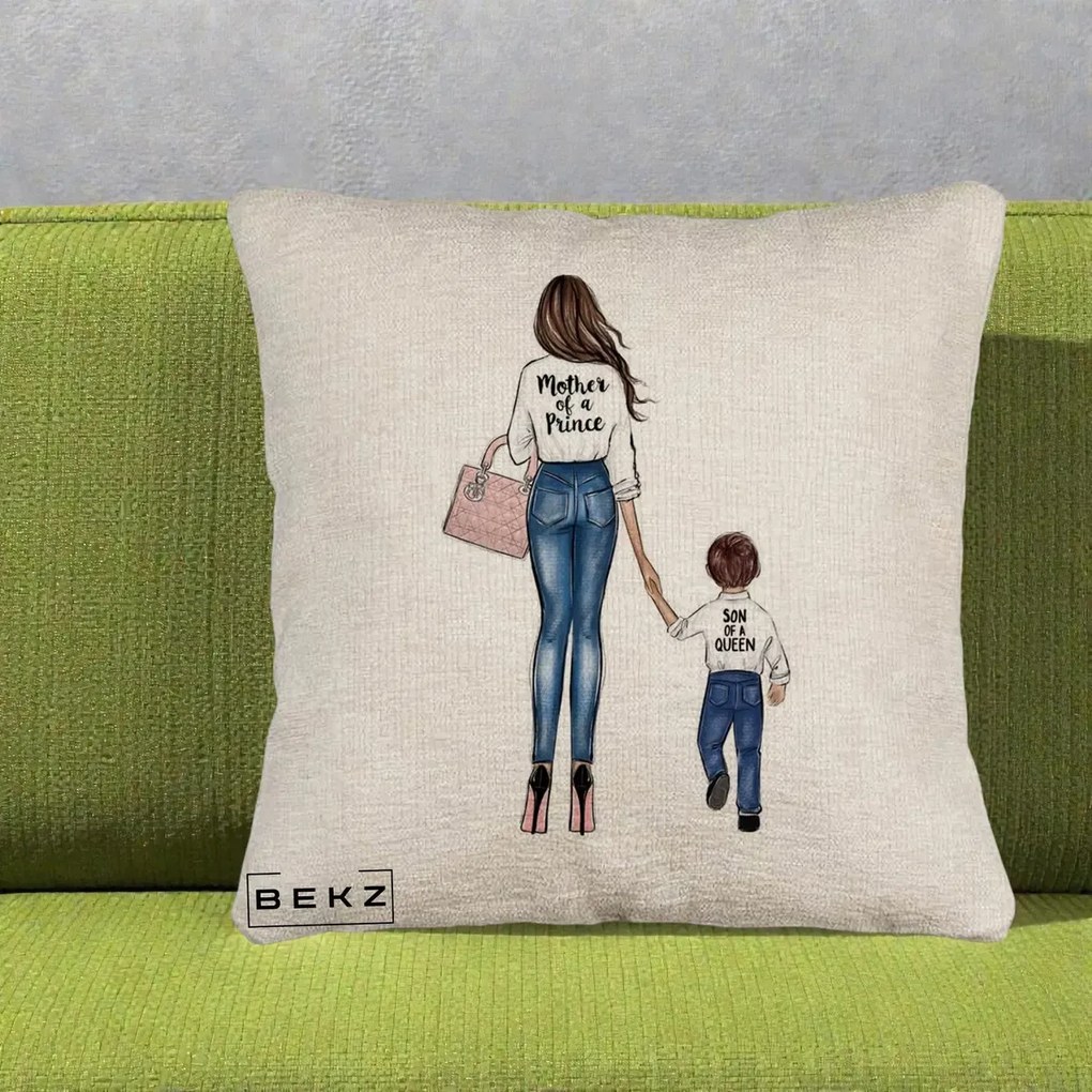 Cadou pentru Mama - Perna Personalizata Canapea, Model Mother of a Prince, 40x40 cm, Bej Canapea, Husa Detasabila, Perna Inclusa, BEKZ®