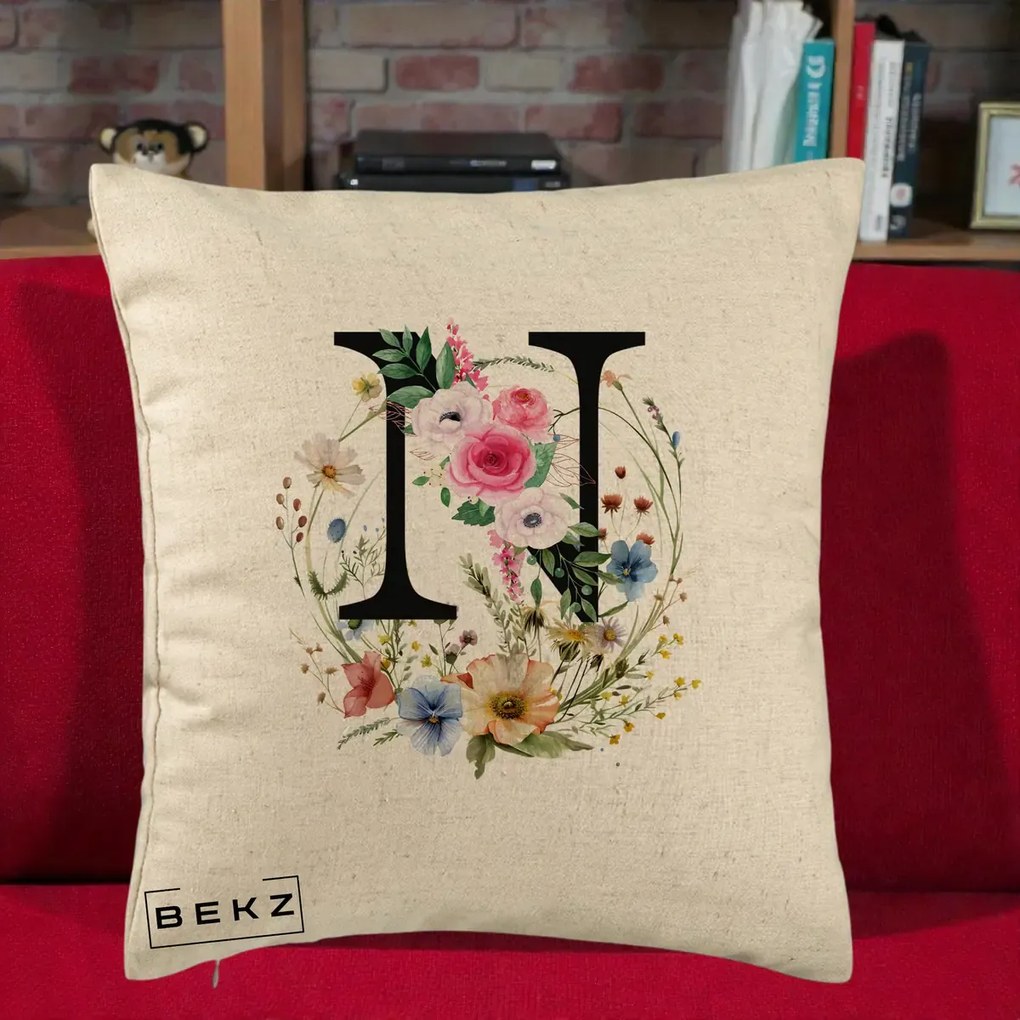Cadou Personalizat - Perna Personalizata Monogram Litera N cu Flori Acuarela, 40x40 cm, Bej, Husa Detasabila, Perna Inclusa, BEKZ®