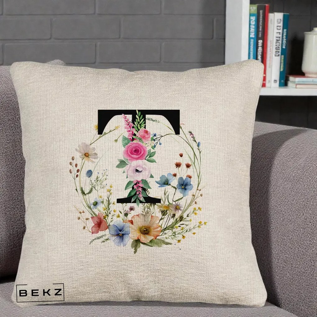 Cadou Personalizat - Perna Personalizata Monogram Litera T cu Flori Acuarela, 40x40 cm, Bej Canapea, Husa Detasabila, Perna Inclusa, BEKZ®