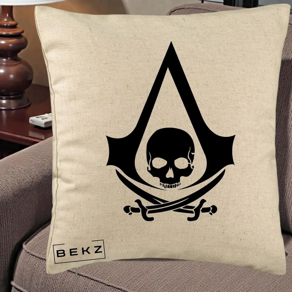 Perna Personalizata Assassin's Creed Black Flag Skull, 40x40 cm, Bej, Husa Detasabila, Perna Inclusa, BEKZ®