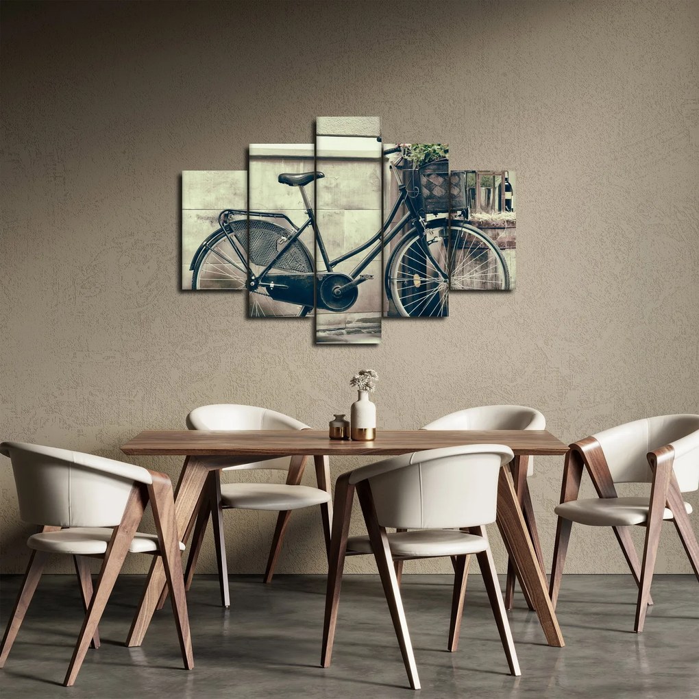 Tablou - Bicicleta de epocă cu flori (150x105 cm)