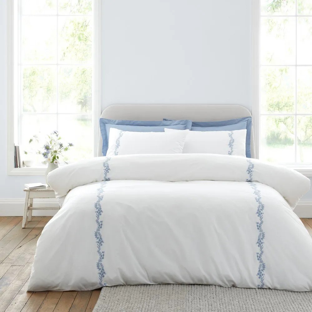 Lenjerie de pat albă din bumbac percal pentru pat dublu cu 3 piese 200x200 cm Camille Embroidered Floral – Bianca