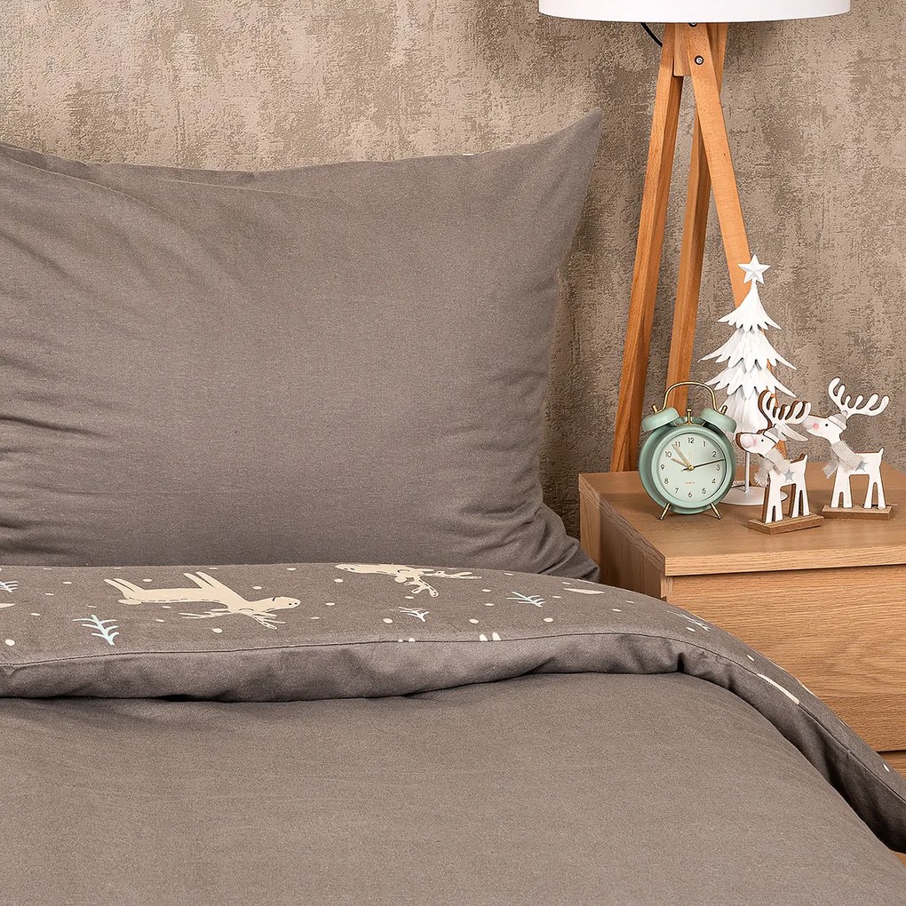 Lenjerie de pat din flanelă 4Home Happy reindeer, 140 x 220 cm, 70 x 90 cm