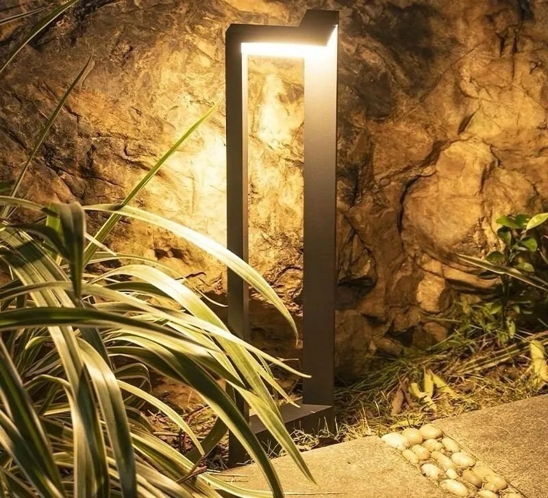 Lampă LED pentru grădină, exterior – 10W, IP65, 60 cm, lumină caldă 3000K