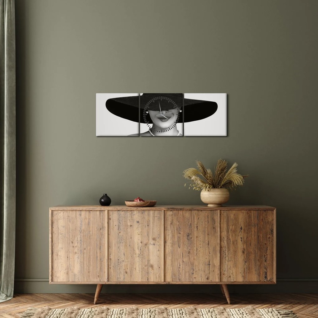 Tablou - Femeia cu pălărie (cu ceas) (90x30 cm)