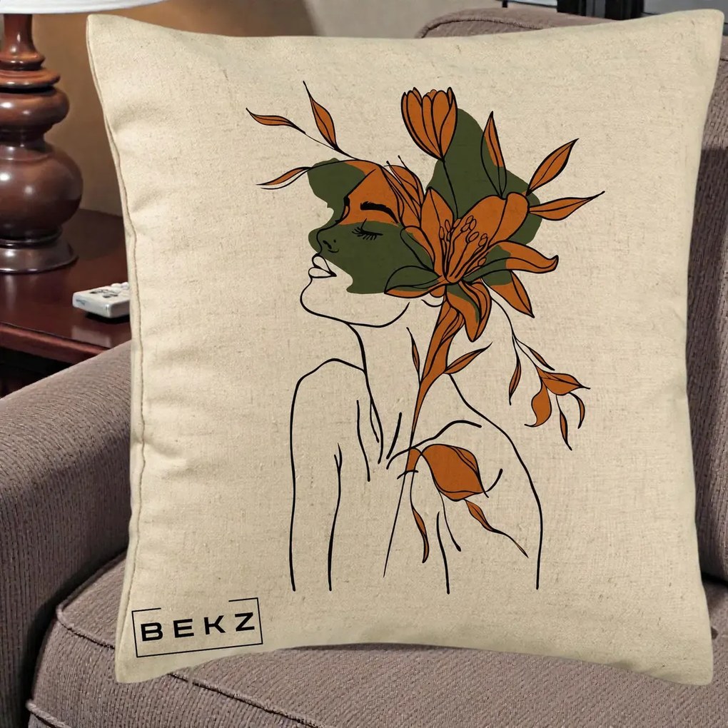 Perna Decorativa Portret Feminin Crin Auriu, 40x40 cm, Bej, Husa Detasabila, Perna Inclusa, BEKZ®