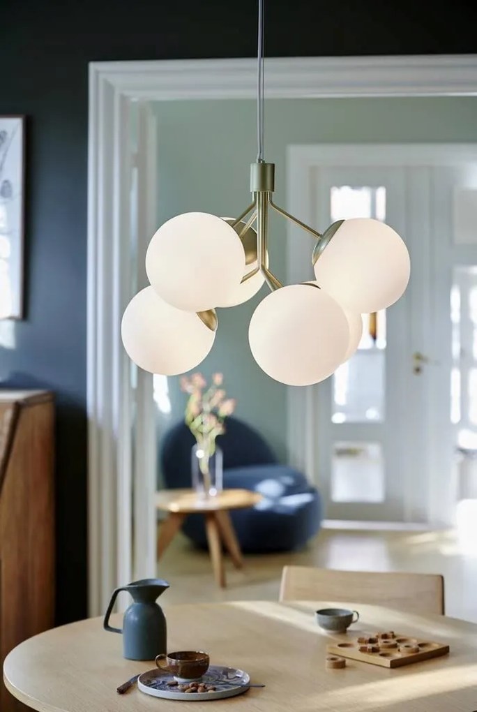 Lustra stil modern, extravagant Ivona alama/ sticla alba